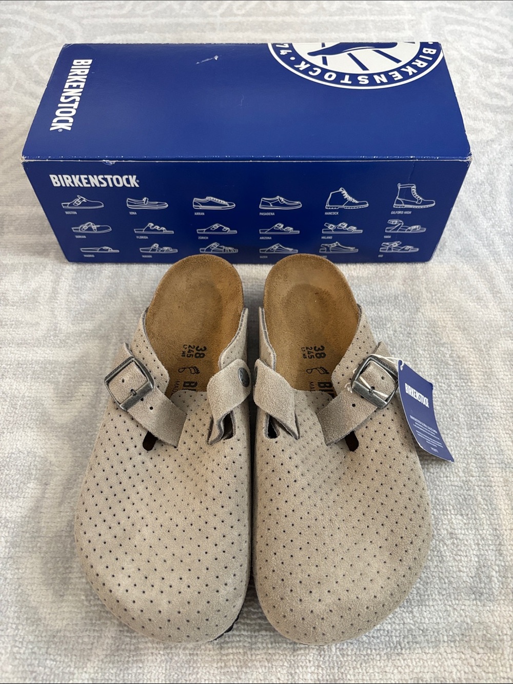 Brand new Birkenstock embossed dots Boston Clog - stone coin size 38 women